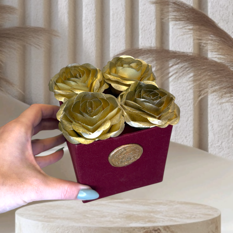 Midi Flower Box – Velvet Gold Majesty
